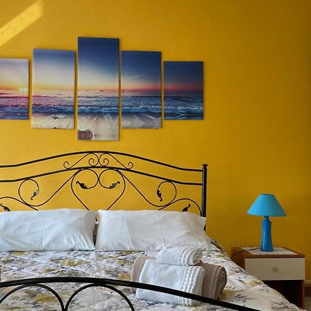 Casa Vacanze Da Roberta A Pochi Km Da Oristano Simaxis Екстериор снимка