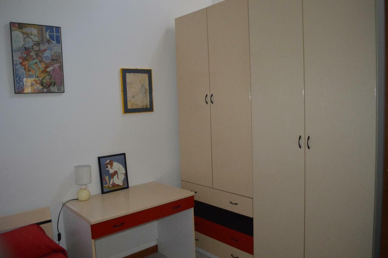 Casa Vacanze Da Roberta A Pochi Km Da Oristano Simaxis Екстериор снимка
